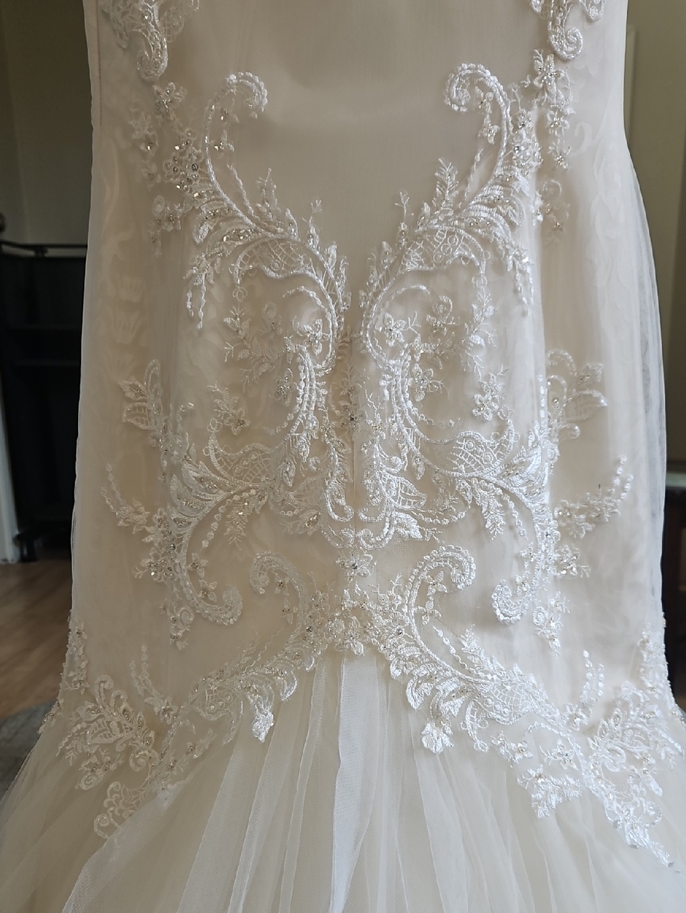 Size 10 light/dark ivory cap sleeve sparkly lace mermaid bridal gown NWOT - Picture 12 of 16